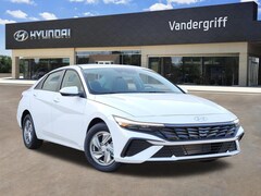 2026 Hyundai Elantra SE Sedan