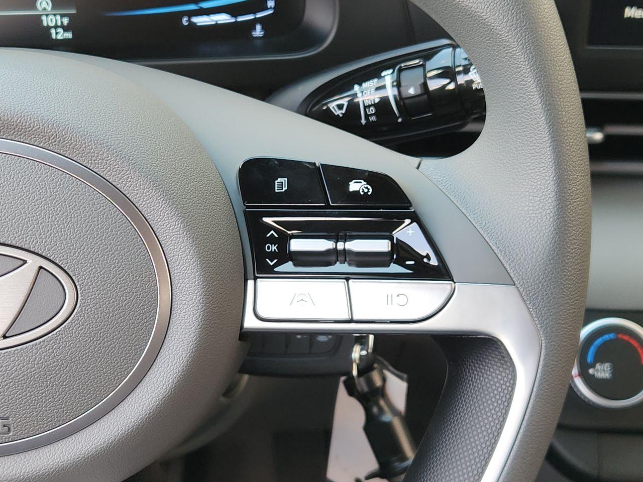 New 2026 Amazon Gray Hyundai SE image 26