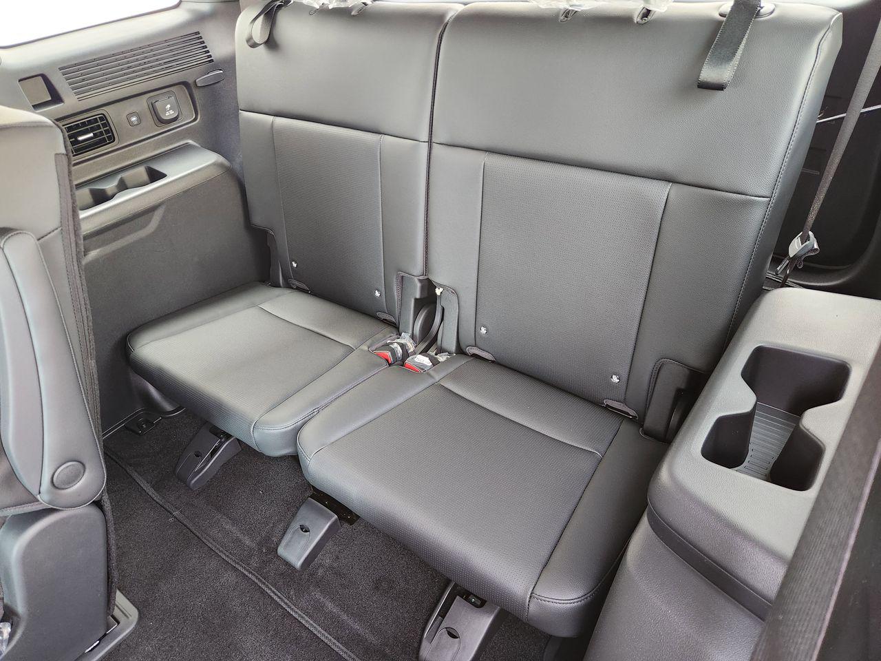 New 2026 W6H White Hyundai Limited image 32