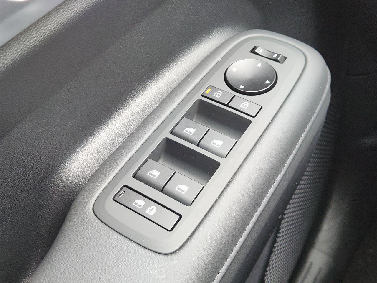 New 2026 Hampton Gray Hyundai SEL FWD image 21