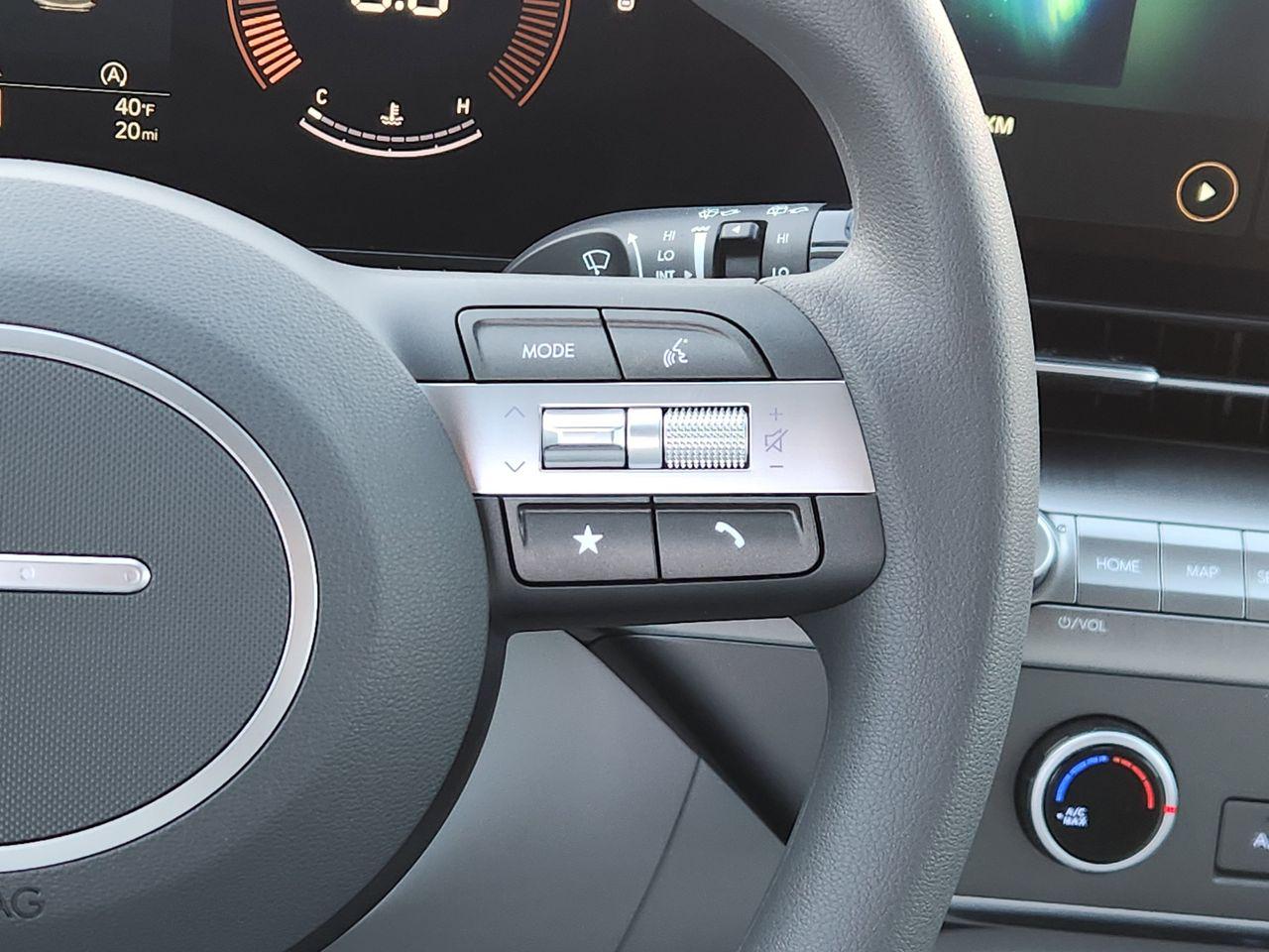 New 2026 A2B Black Hyundai SE FWD image 27