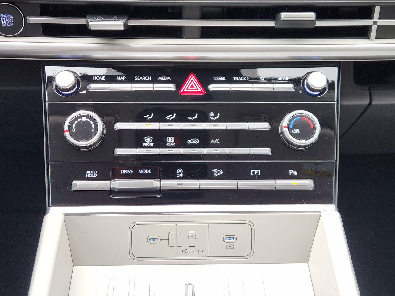 New 2026 Phantom Black Hyundai SE FWD image 15