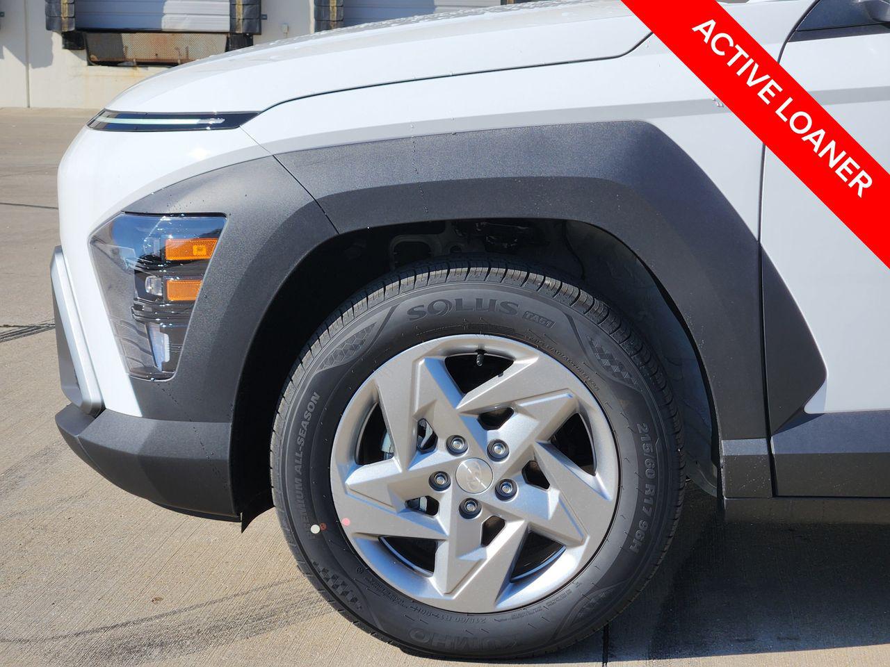 New 2026 SAW White Hyundai SE FWD image 5