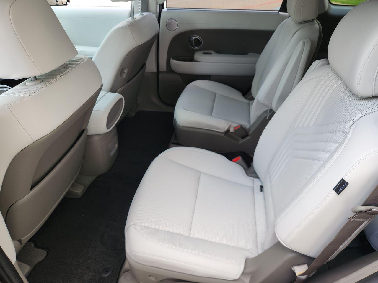 New 2027 Titan Green Pearl Hyundai SEL Premium image 29