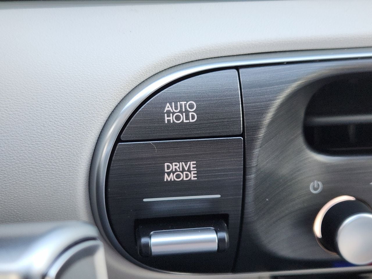 New 2026 CRP Brown Hyundai Limited FWD image 16