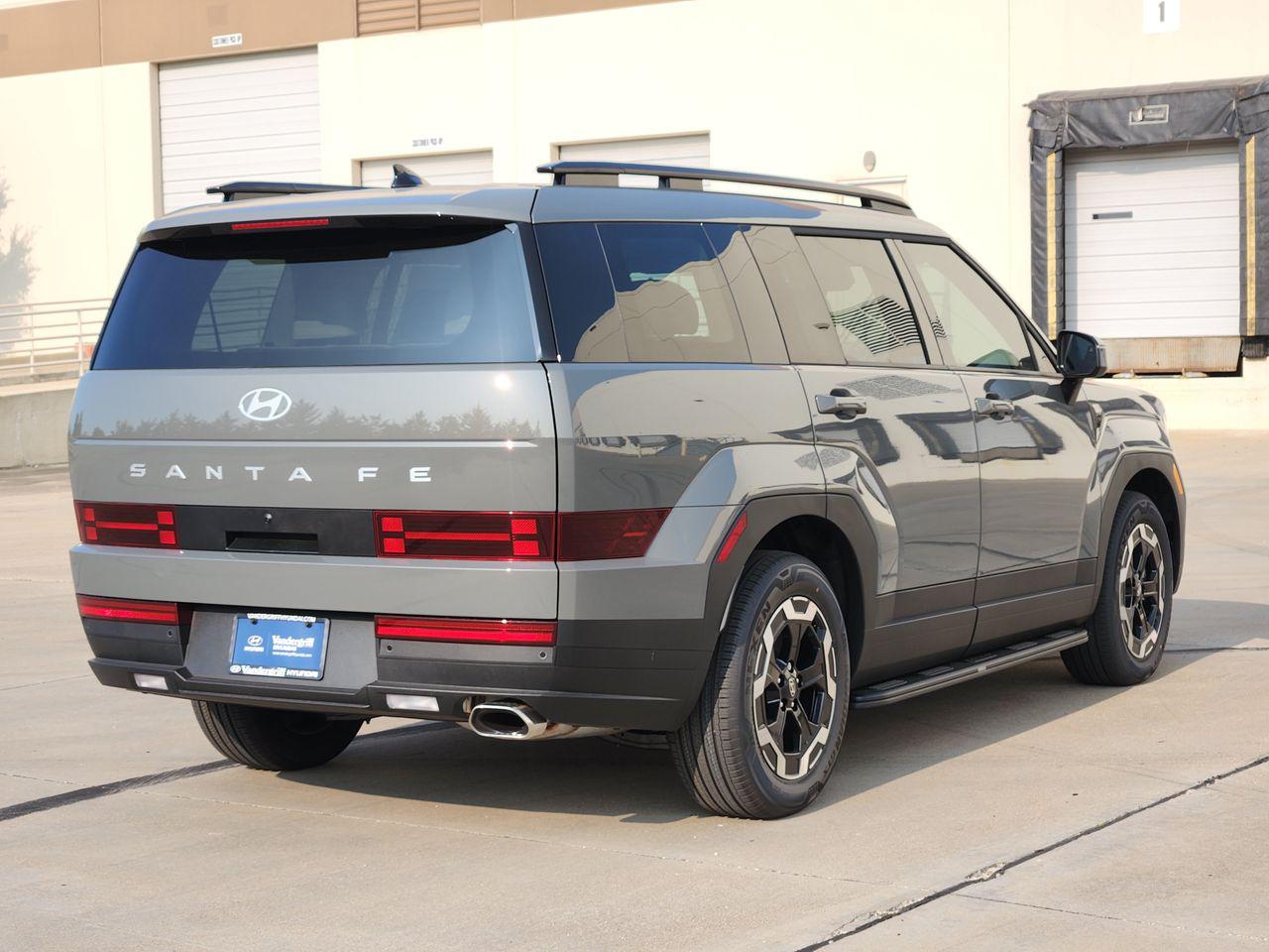 New 2027 Hampton Gray Hyundai SEL FWD image 4