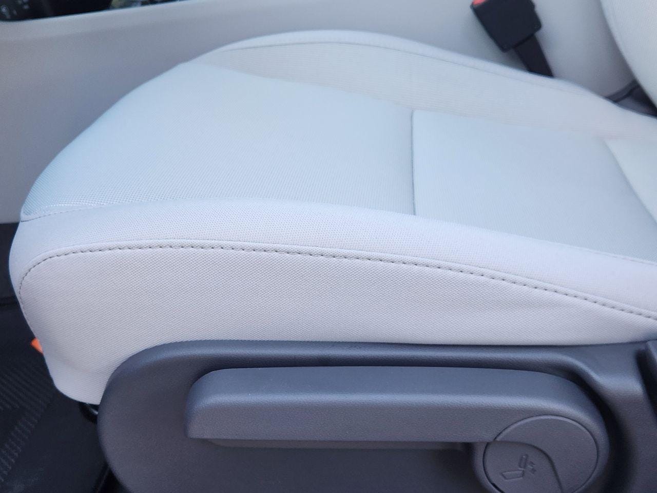 New 2026 TN6 Blue Hyundai SEL Sport FWD image 23