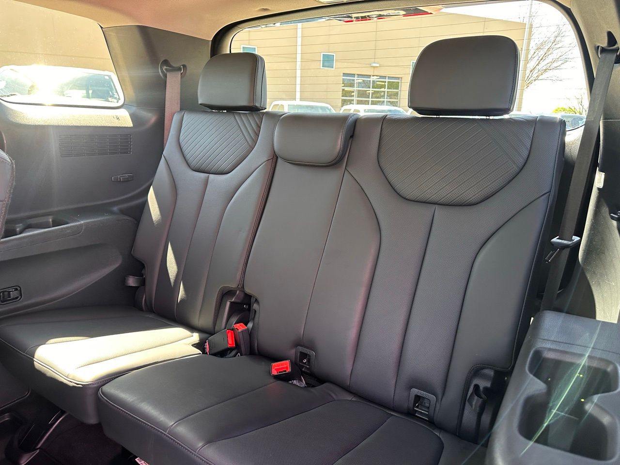 Used 2024 Hyper White Hyundai XRT image 18