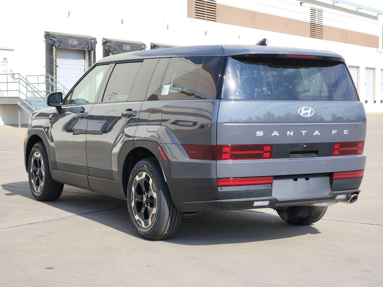 New 2026 PE2 Gray Hyundai SE FWD image 3