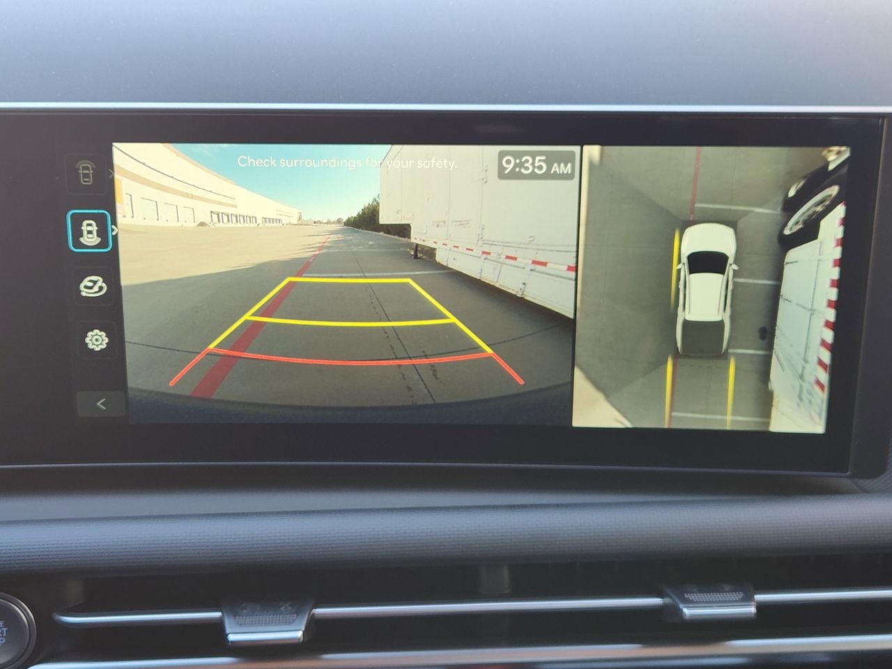 New 2026 SAW White Hyundai XRT image 15