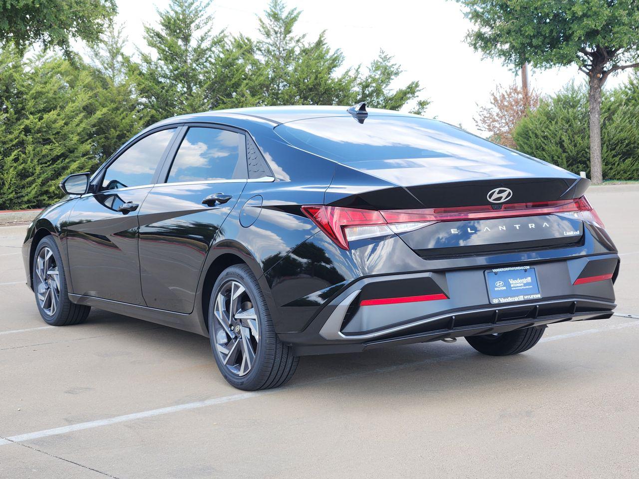 New 2026 Abyss Black Hyundai Limited image 3