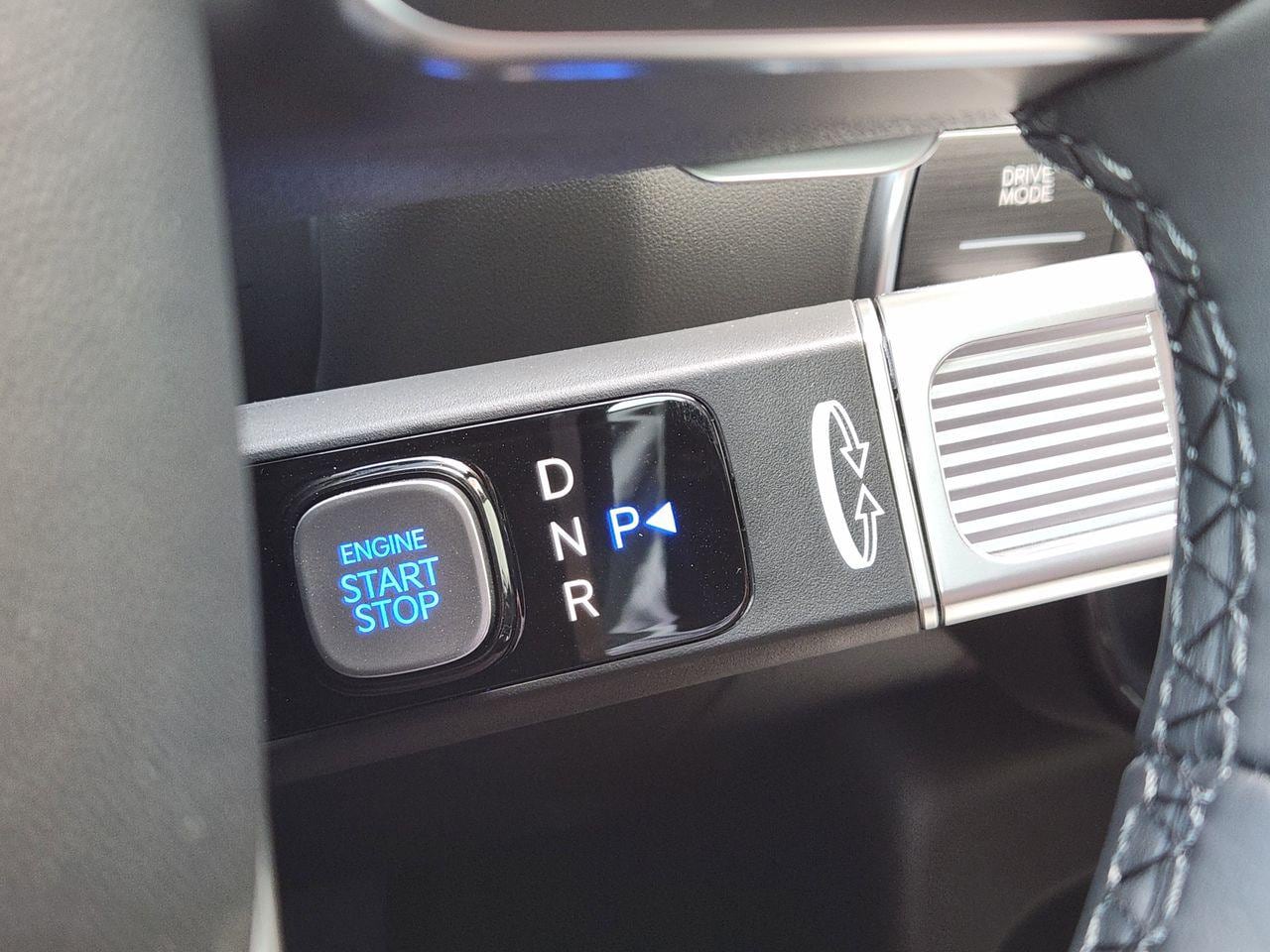 New 2026 WC9 White Hyundai SEL FWD image 17