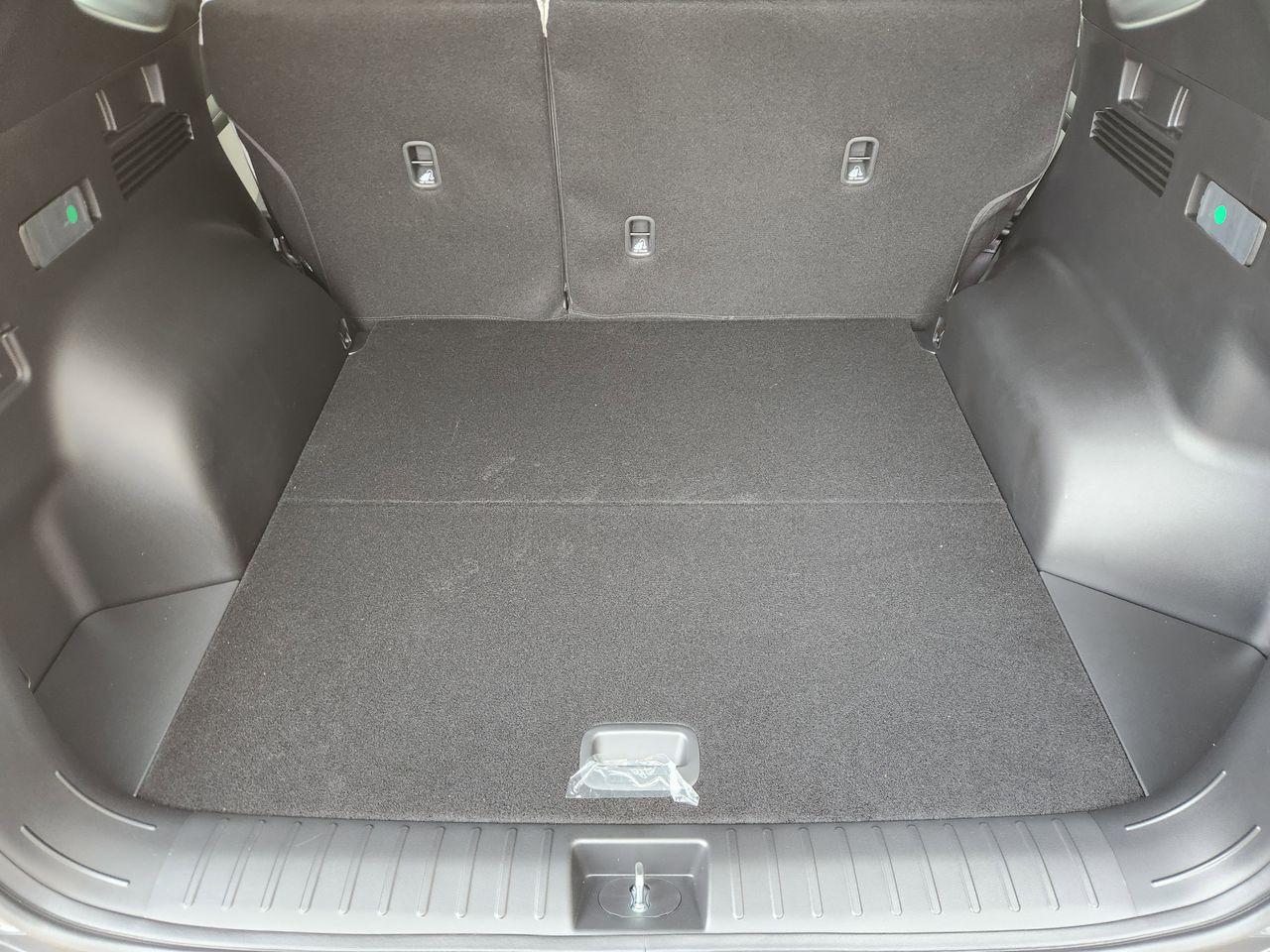 New 2026 Ecotronic Gray Hyundai SEL FWD image 30