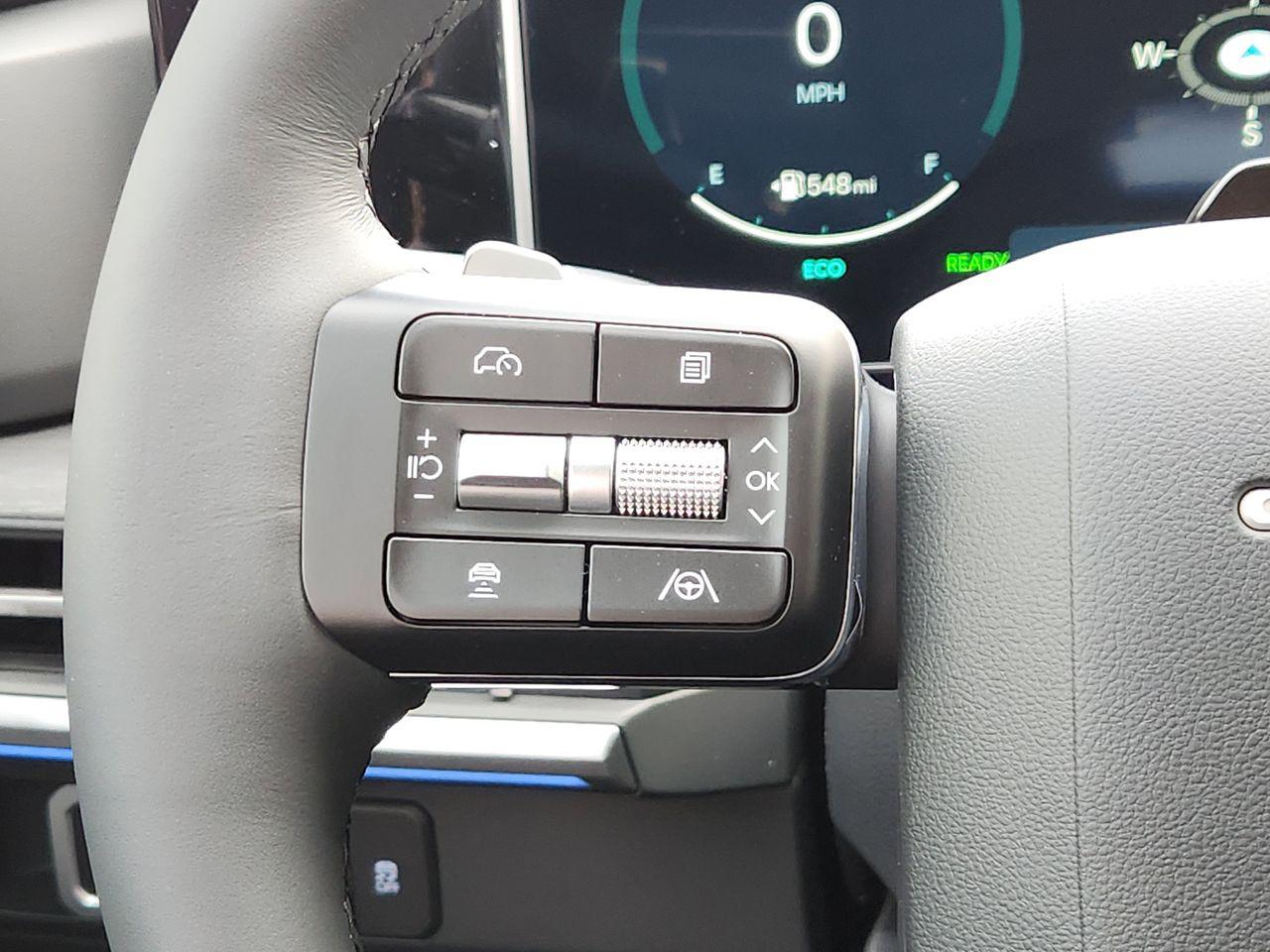 New 2026 W6H White Hyundai Limited image 29