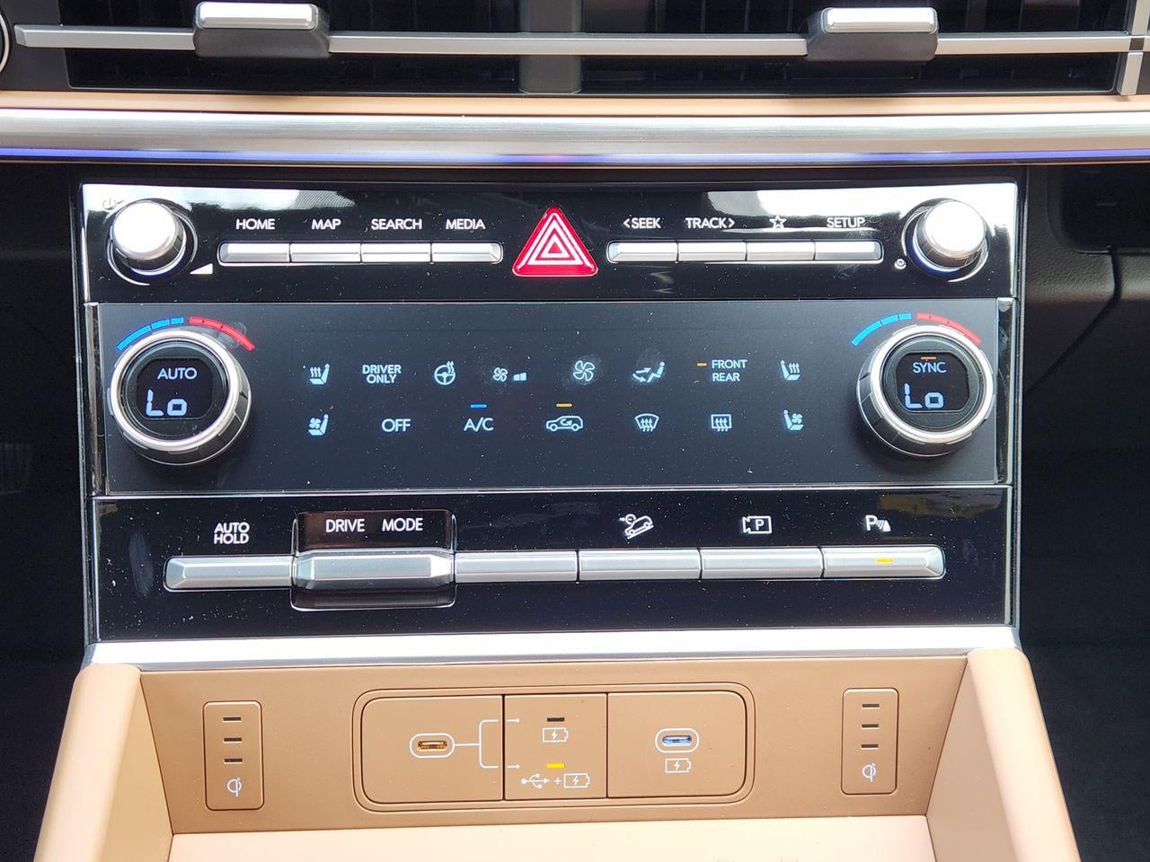 New 2026 W6H White Hyundai Limited image 15