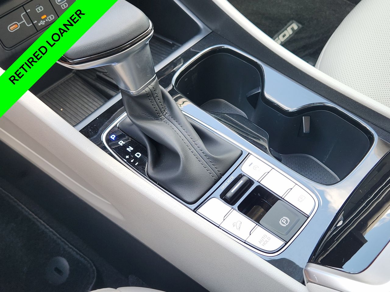 New 2026 Serenity White Pearl Hyundai SEL Premium FWD image 19