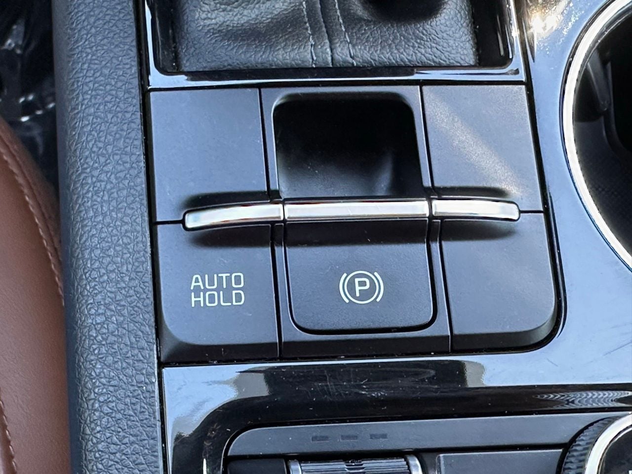 Used 2023 Sapphire Blue Kia GT image 33