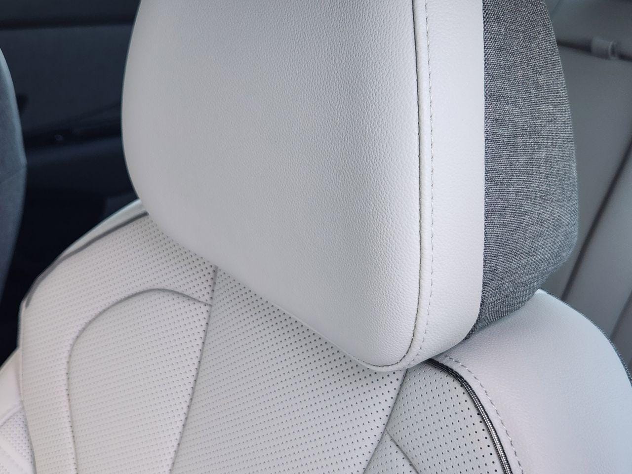 New 2026 Serenity White Hyundai Limited image 12