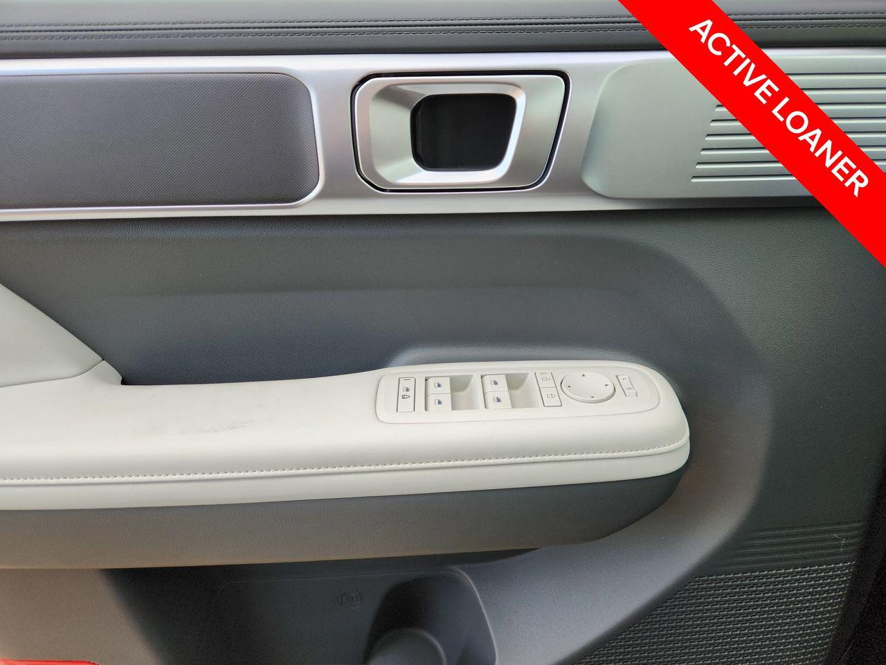 New 2026 S3B Black Hyundai SEL FWD image 22