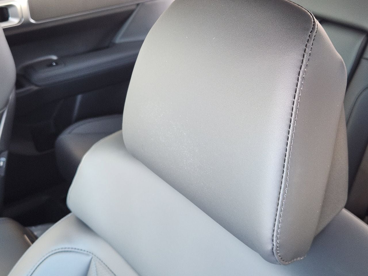 New 2026 W6H White Hyundai SEL FWD image 11