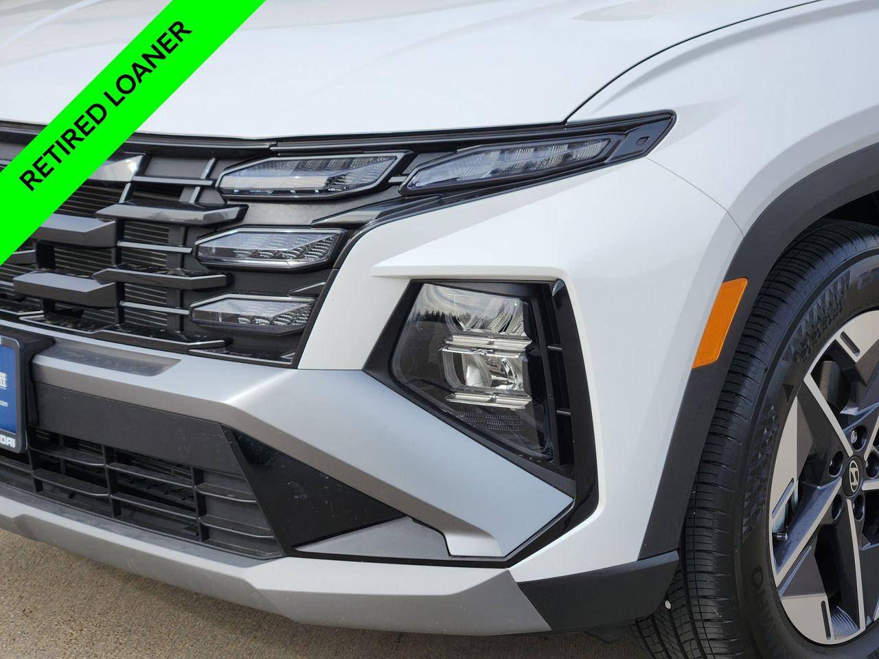 New 2026 W6H White Hyundai SEL FWD image 6