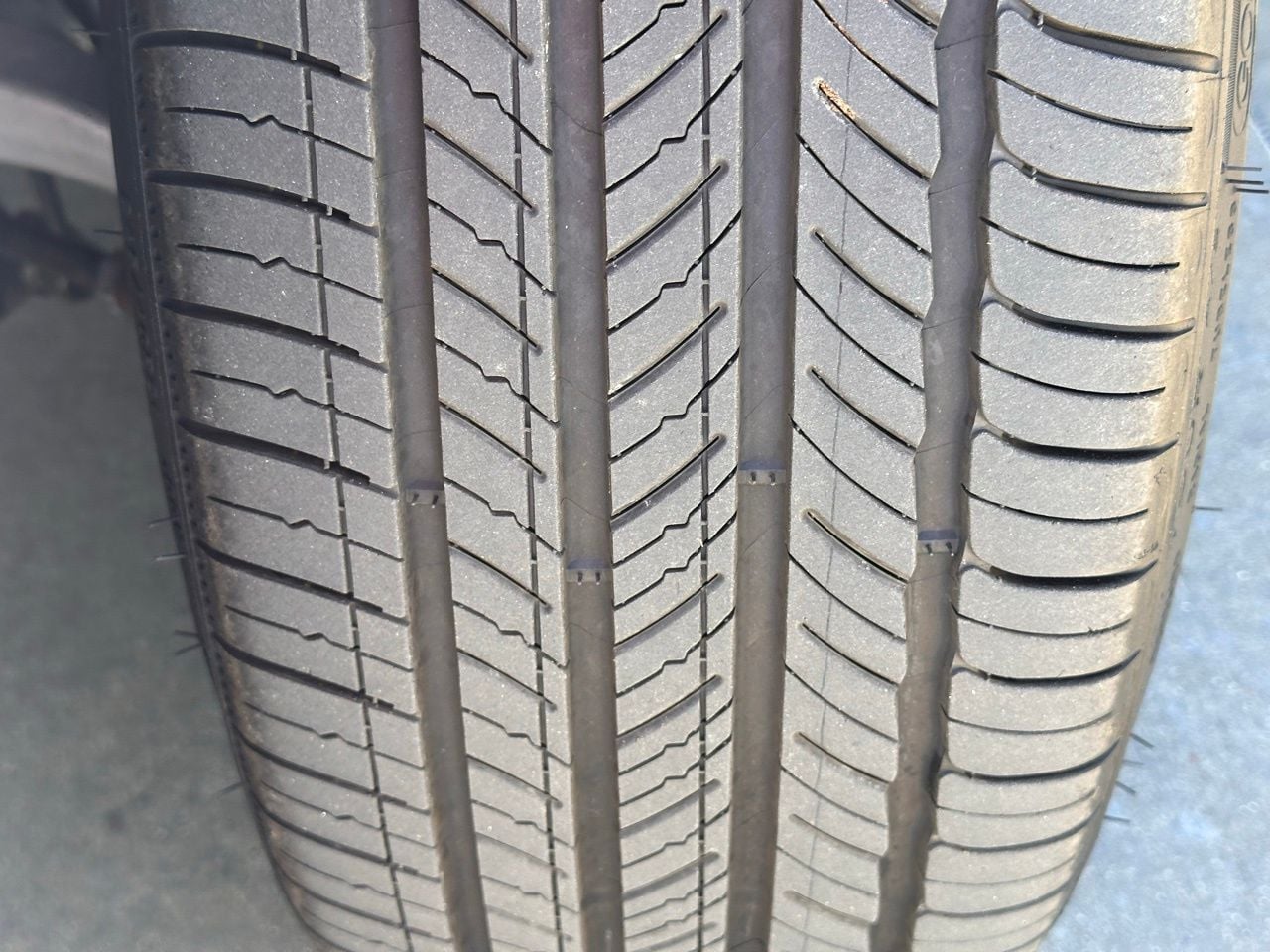 Used 2025 Uyuni White Genesis 3.5T e-SC image 5