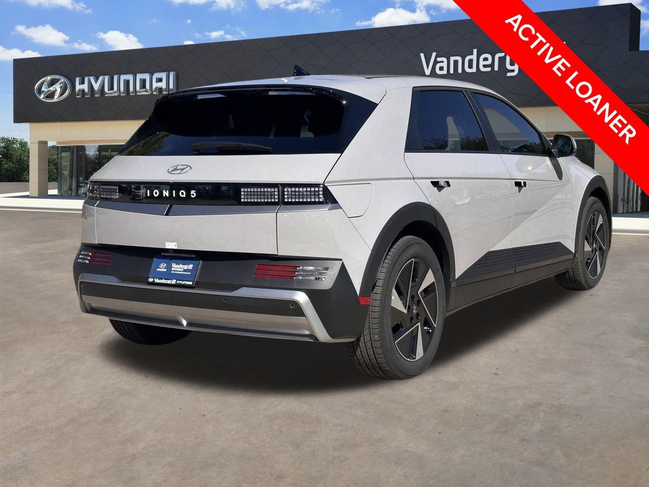 New 2026 C5G Gray Hyundai SEL image 13