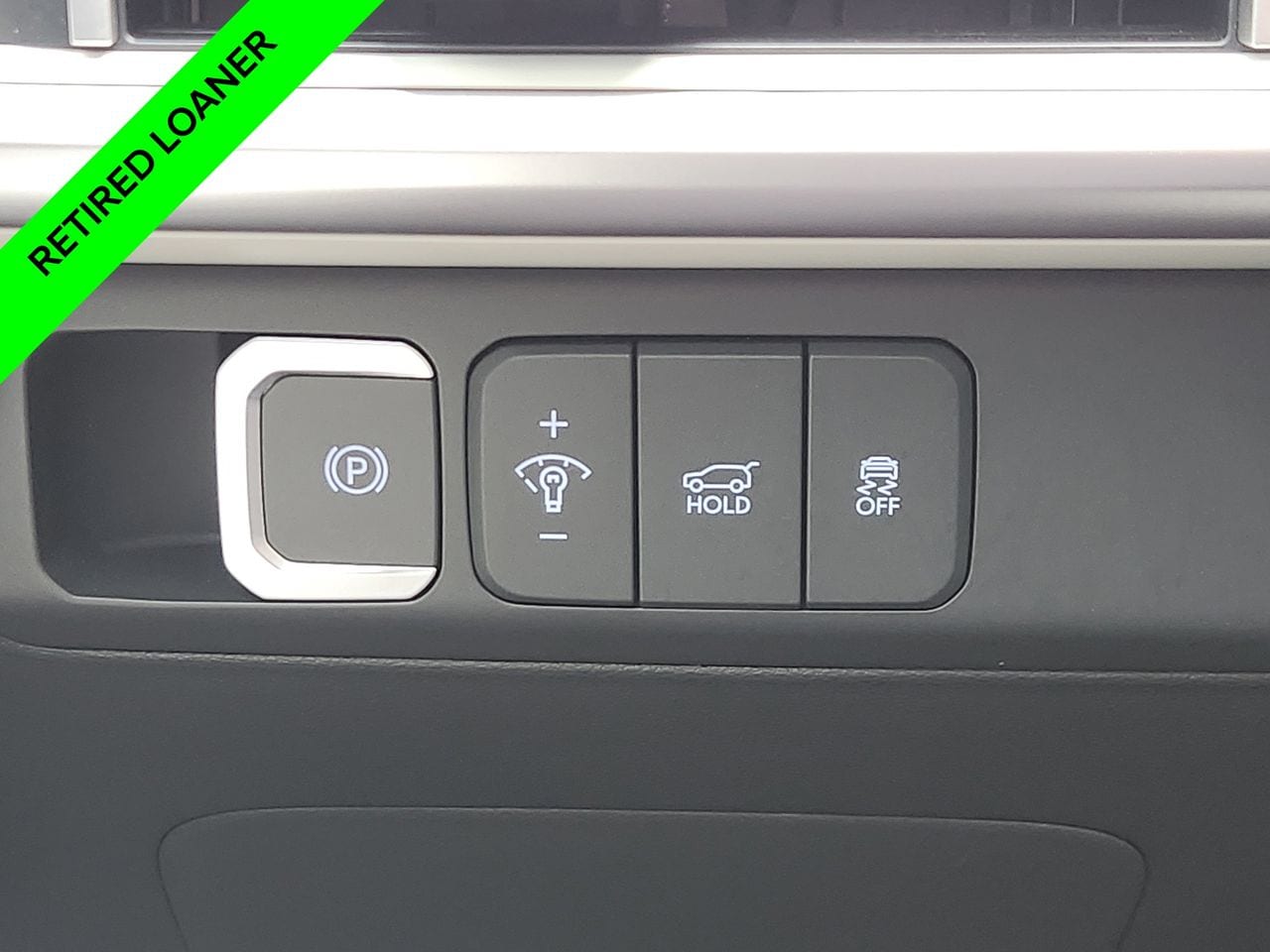 New 2026 Serenity White Hyundai SEL FWD image 21