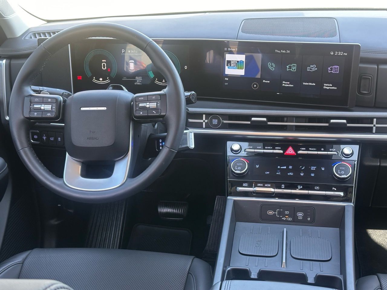 Used 2025 R2T Silver Hyundai SEL image 21