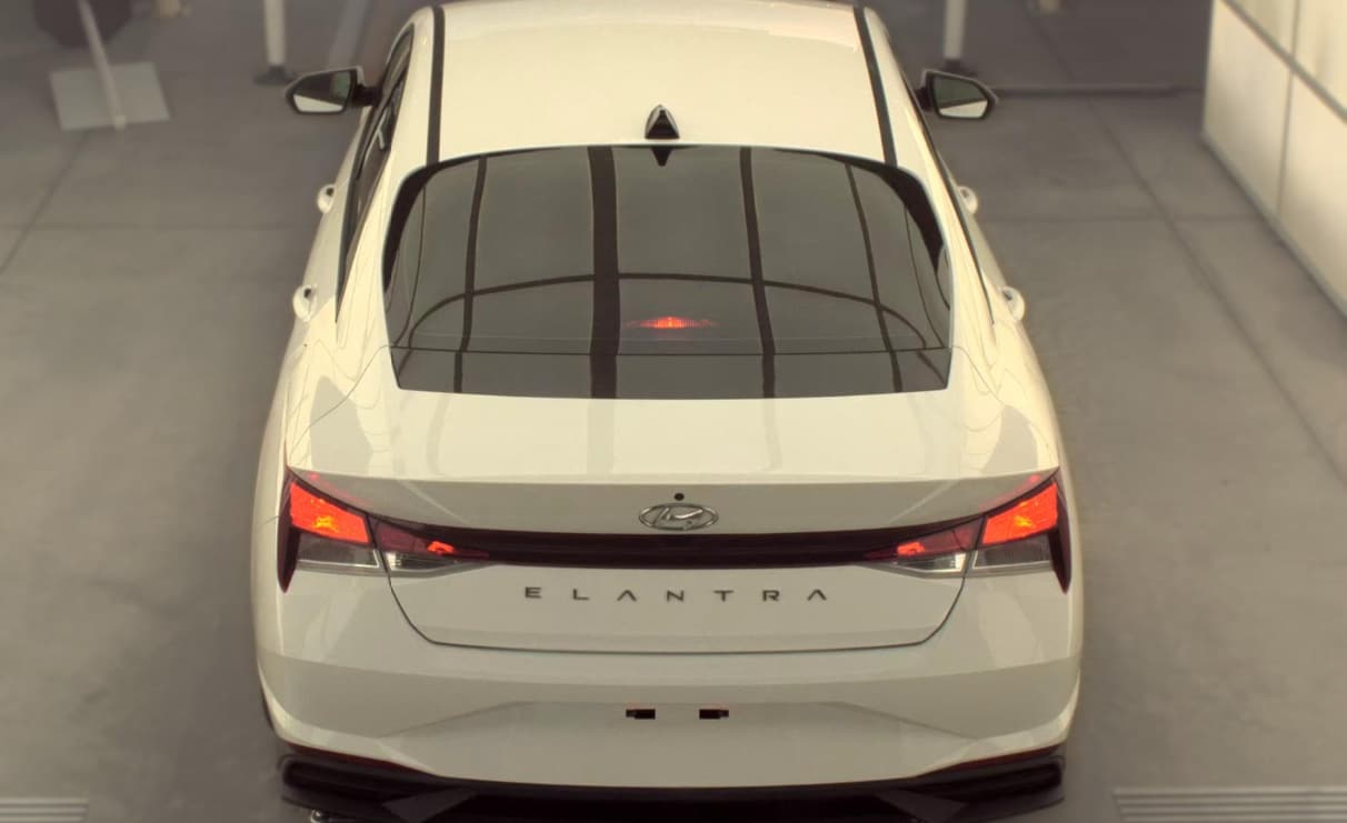 Used 2023 Quartz White Hyundai SEL image 6