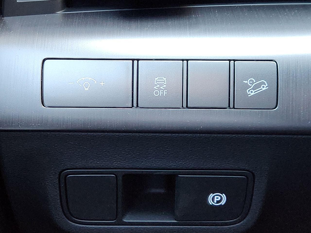 New 2026 Cyber Gray Metallic Hyundai SEL Sport FWD image 20