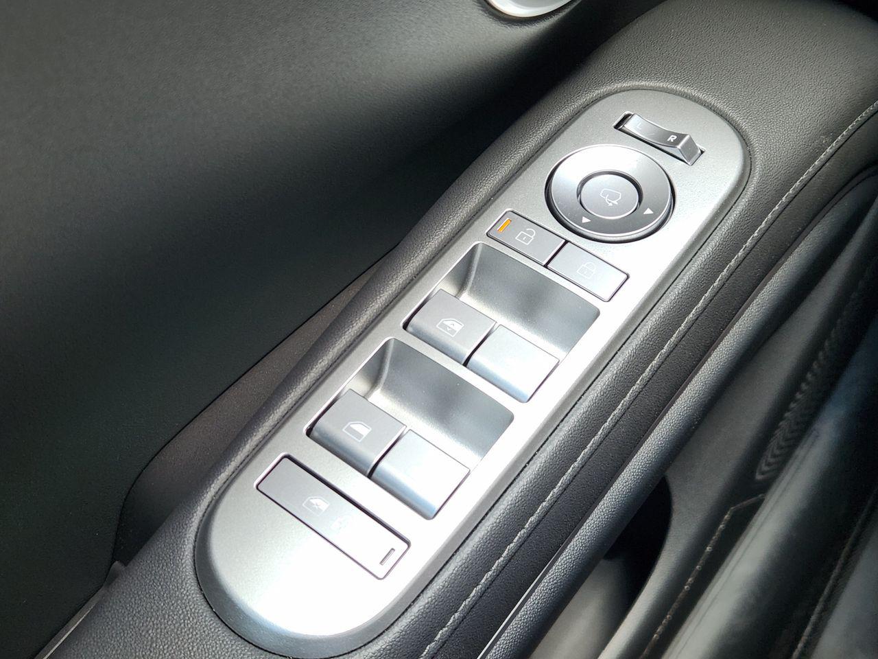 New 2027 Abyss Black Pearl Hyundai Blue SEL Premium 7P image 22