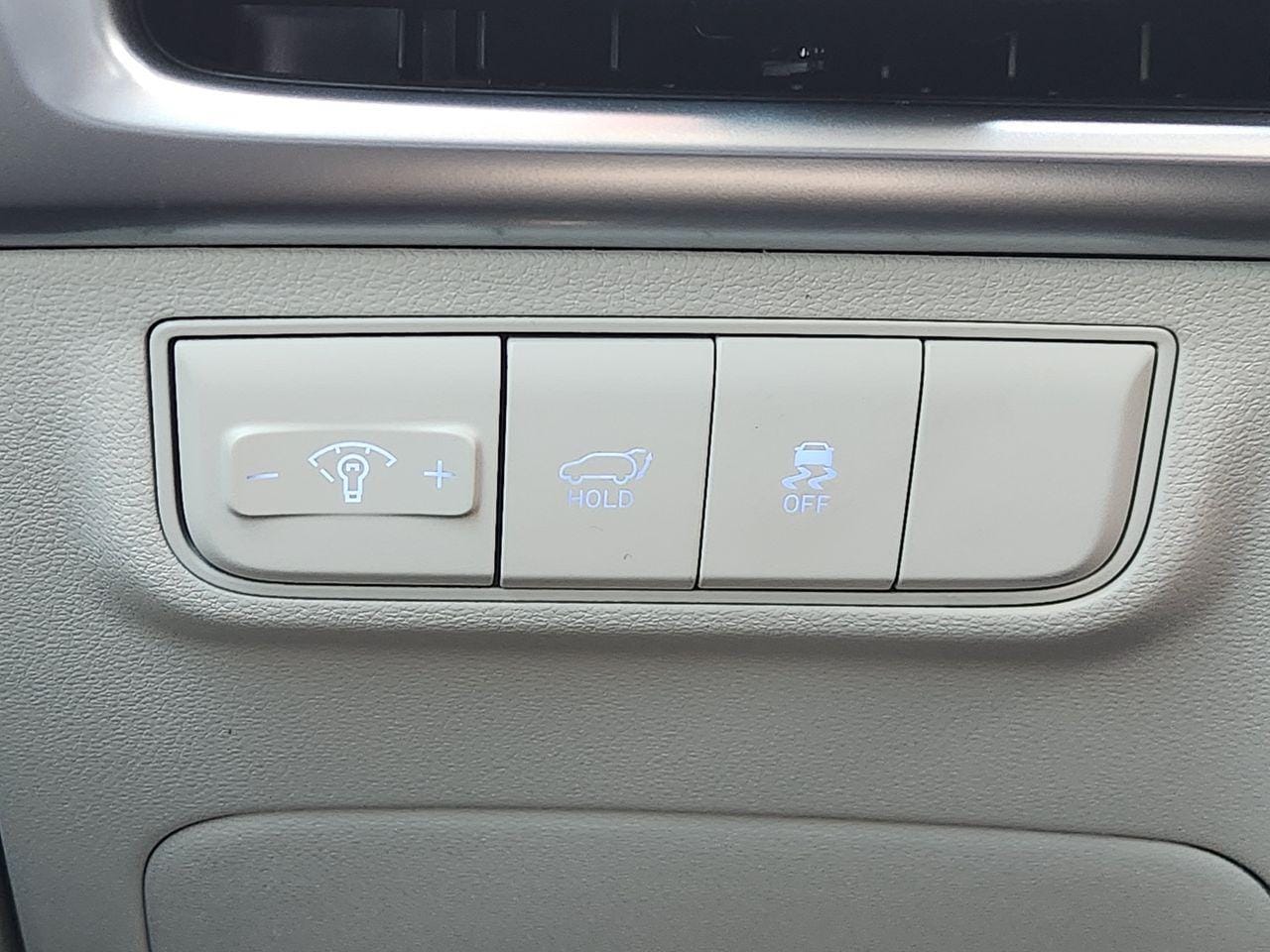 New 2026 Ecotronic Gray Hyundai SEL Plus FWD image 20