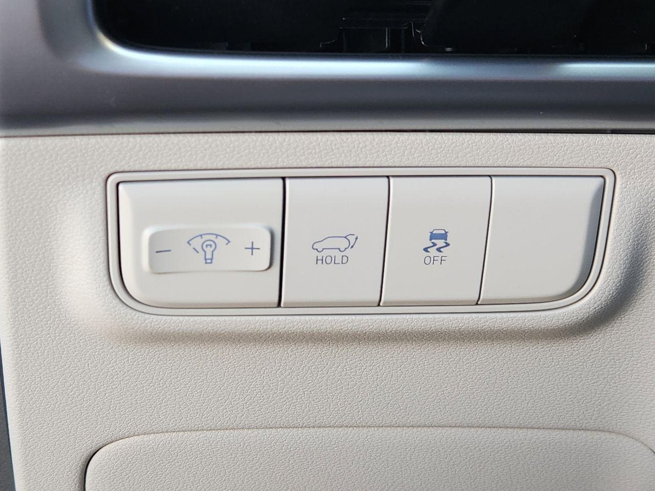 New 2026 W6H White Hyundai SEL FWD image 20