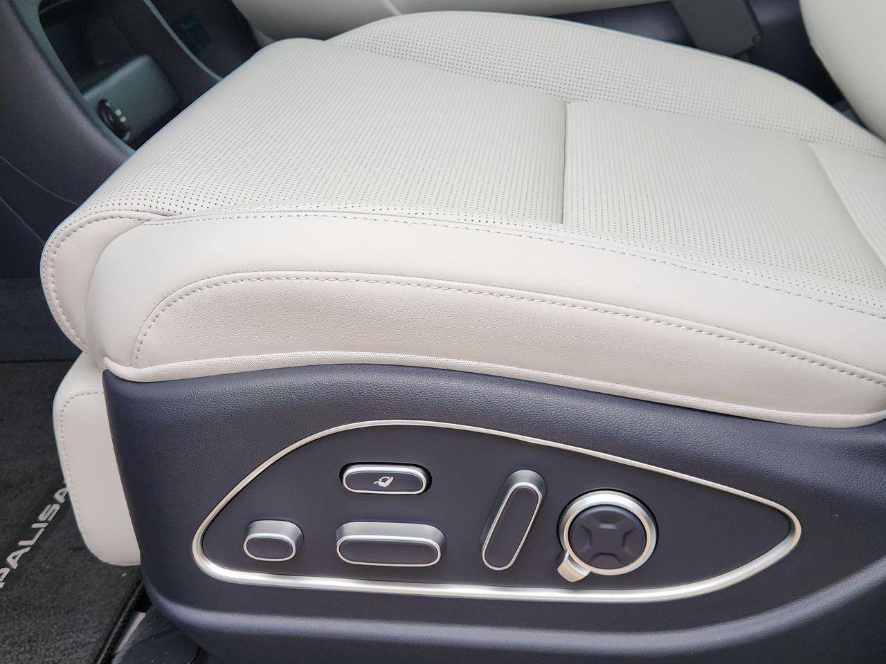 New 2026 Abyss Black Pearl Hyundai Calligraphy image 24