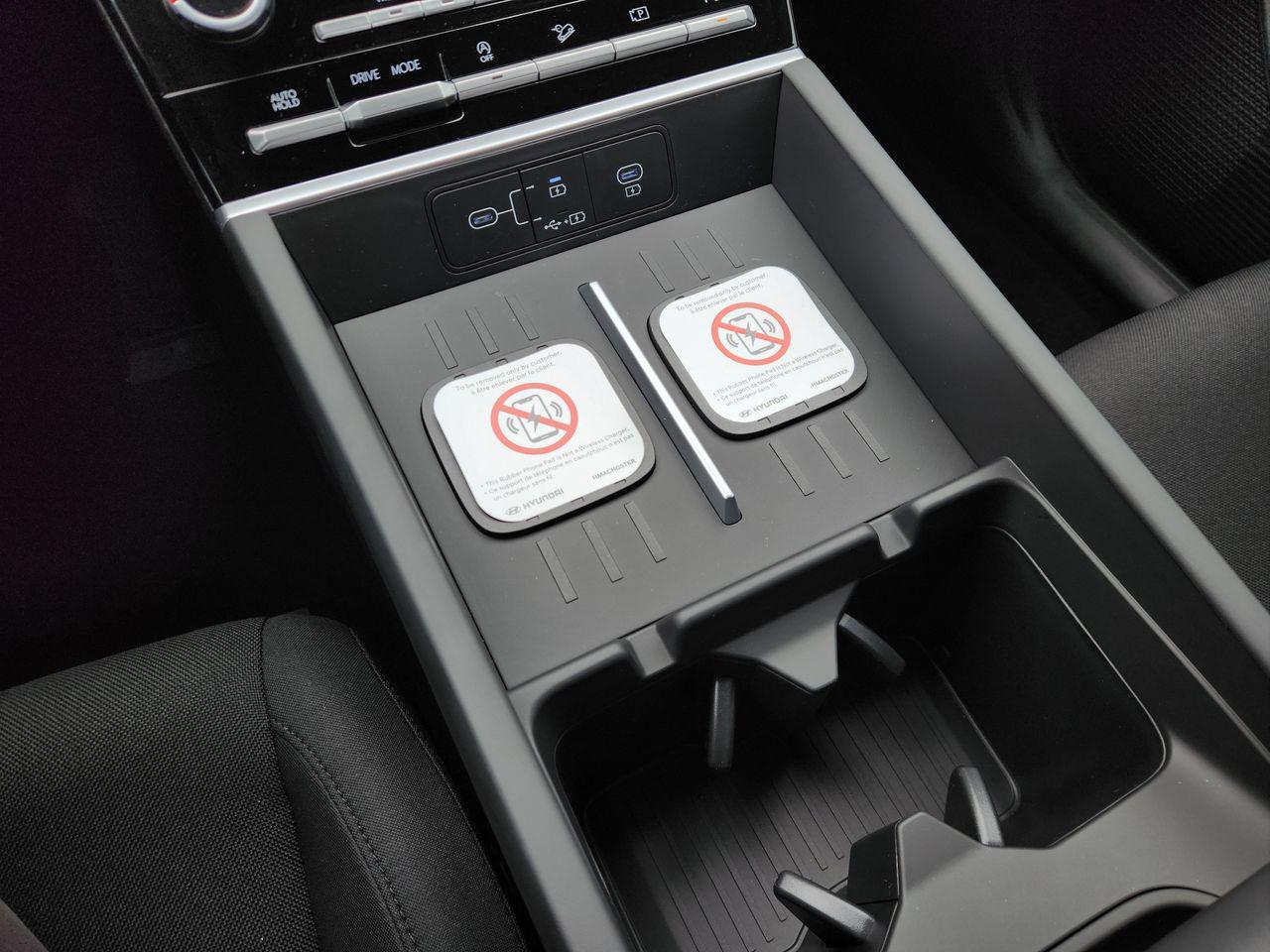 New 2026 Phantom Black Hyundai SE FWD image 17