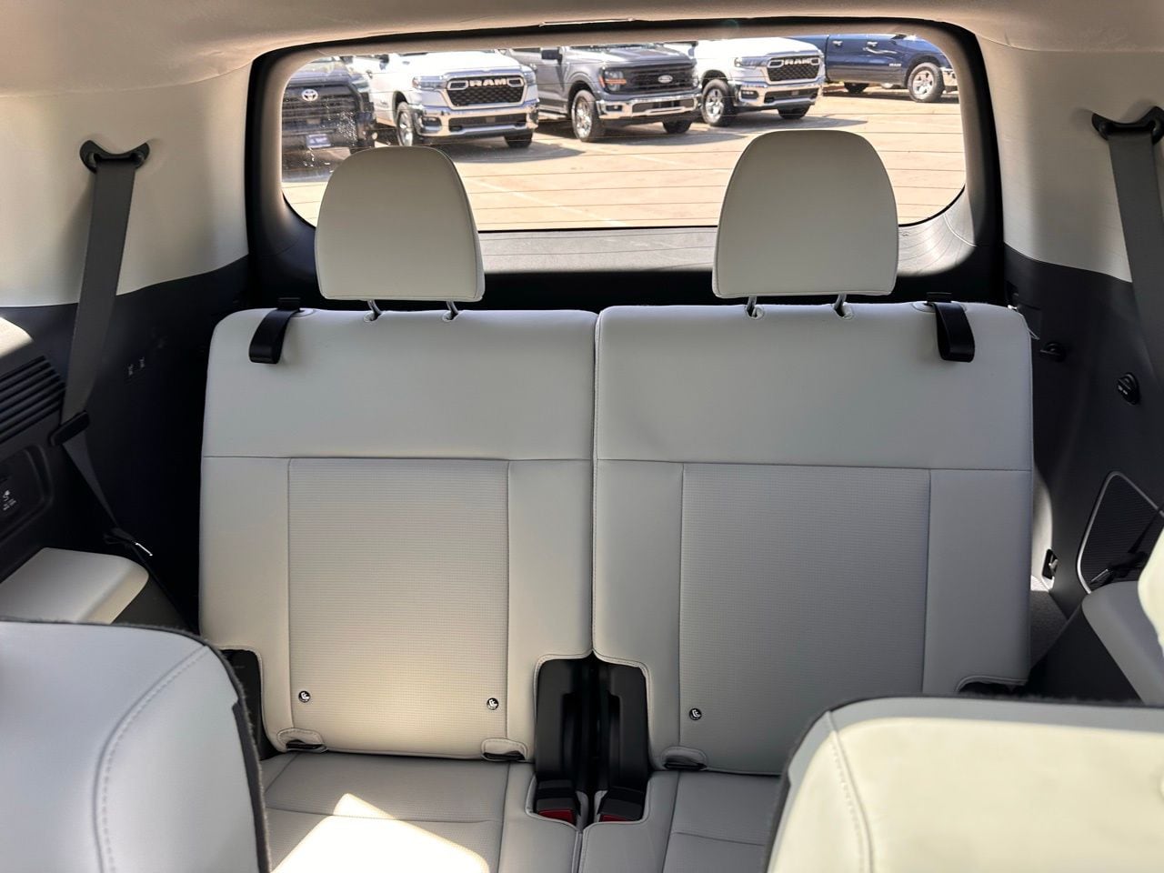 Used 2026 Atlantis Blue Hyundai Calligraphy image 21