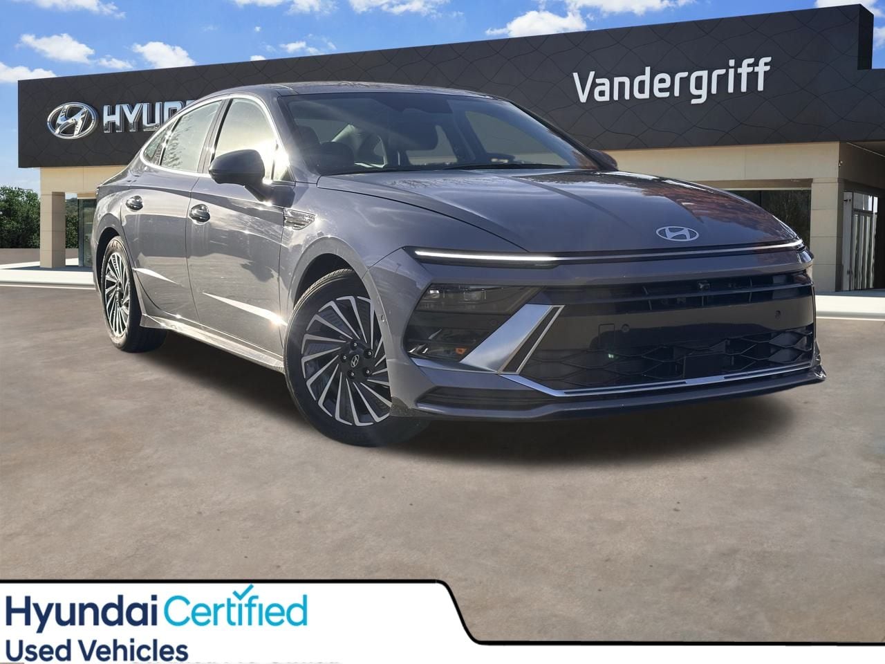 2025 Hyundai Sonata Hybrid