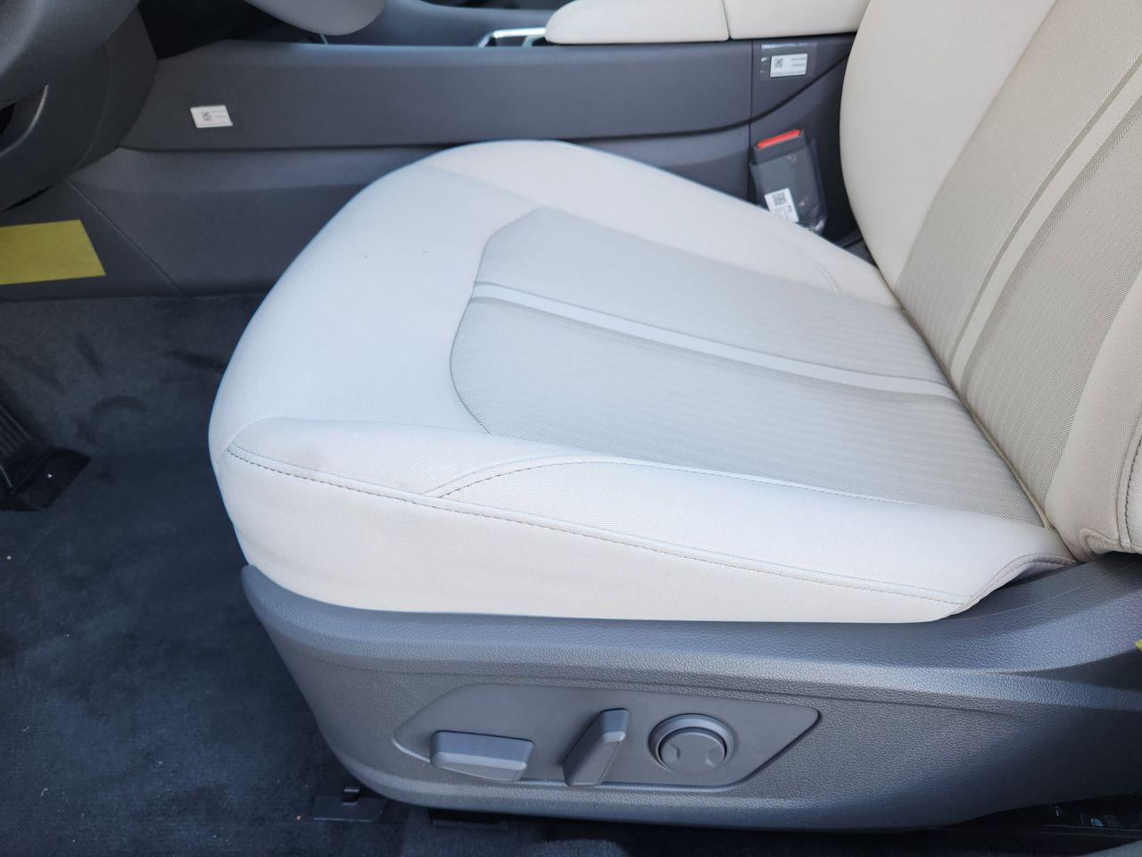 New 2026 Abyss Black Hyundai SEL Sport image 23