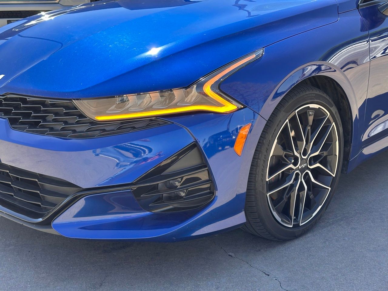 Used 2023 Sapphire Blue Kia GT image 7