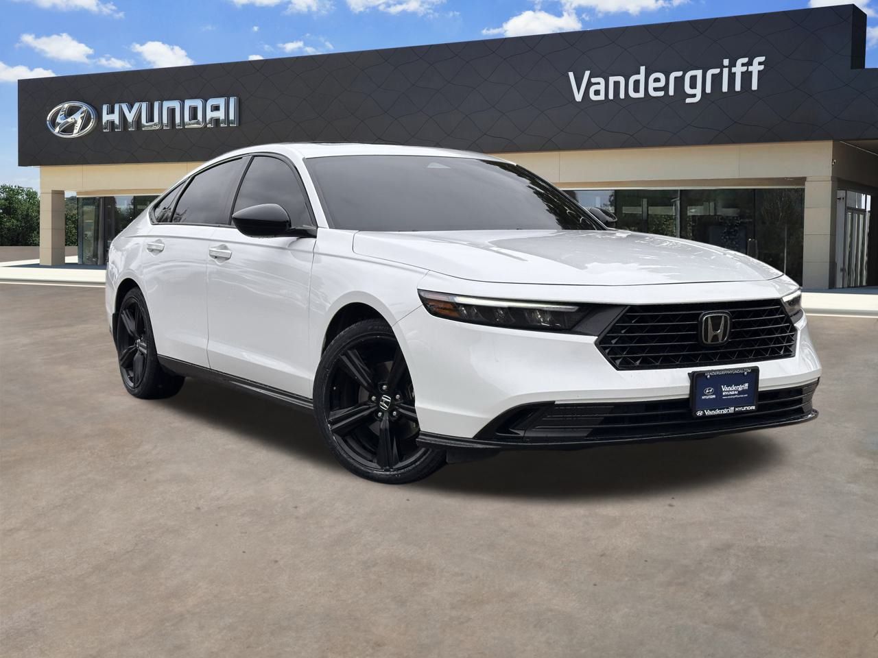2024 Honda Accord Hybrid Sport-L's photo
