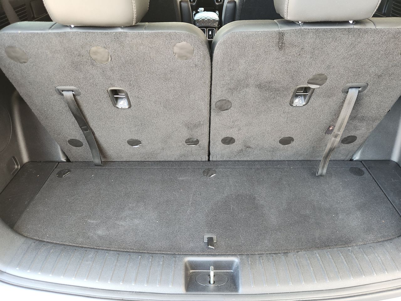 Used 2022 Wolf Gray Kia SX image 30