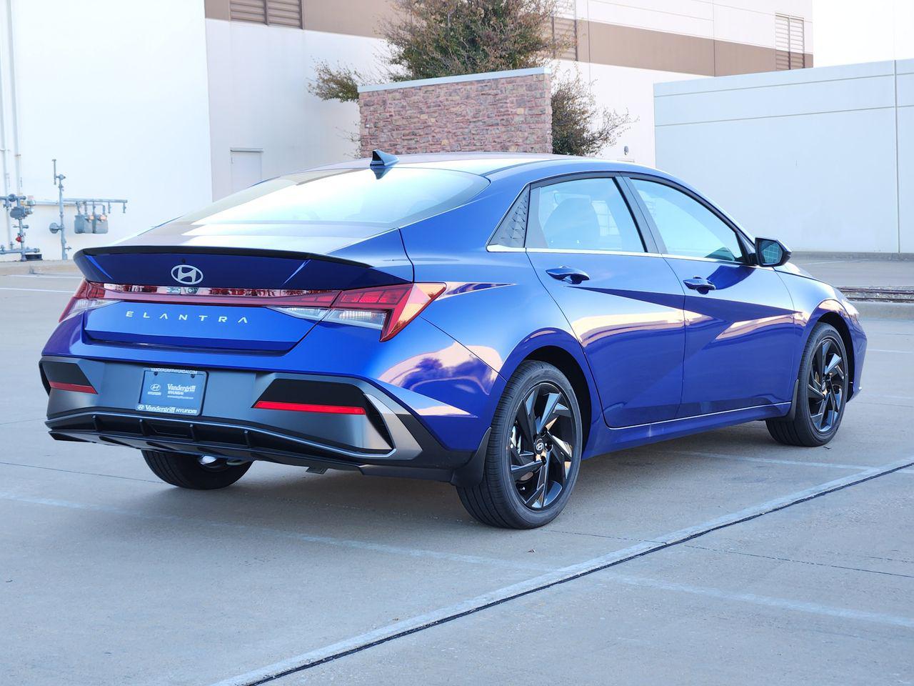 New 2026 YP5 Blue Hyundai SEL Sport Premium image 4