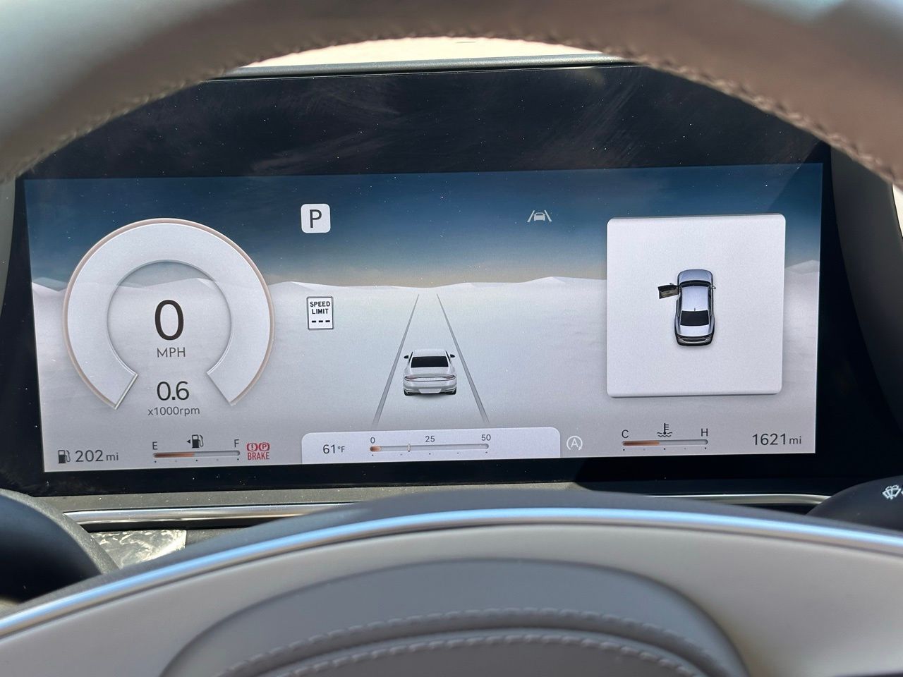 Used 2025 Uyuni White Genesis 3.5T e-SC image 32