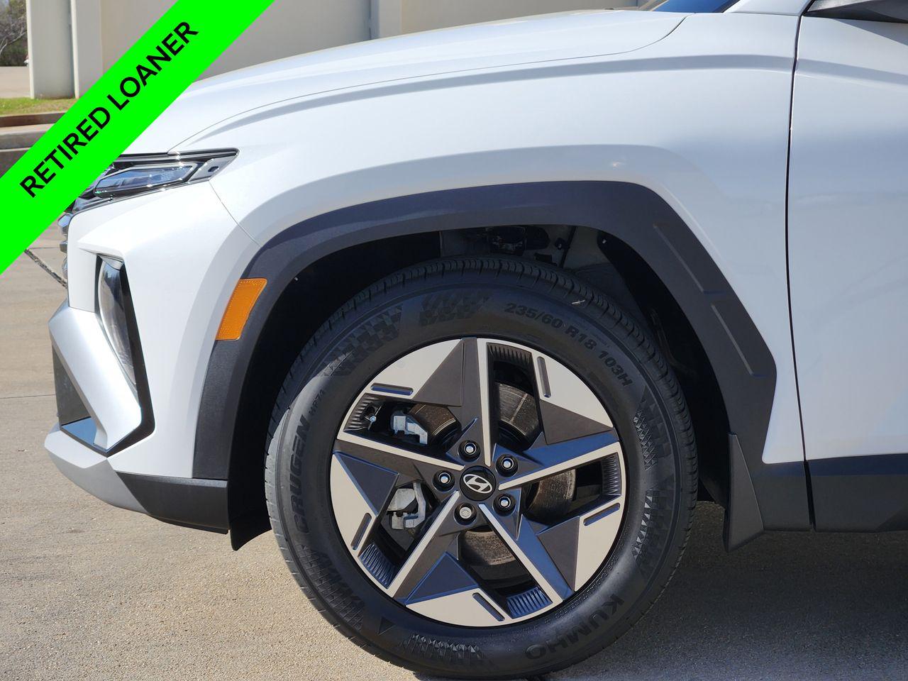 New 2026 Serenity White Pearl Hyundai SEL FWD image 5