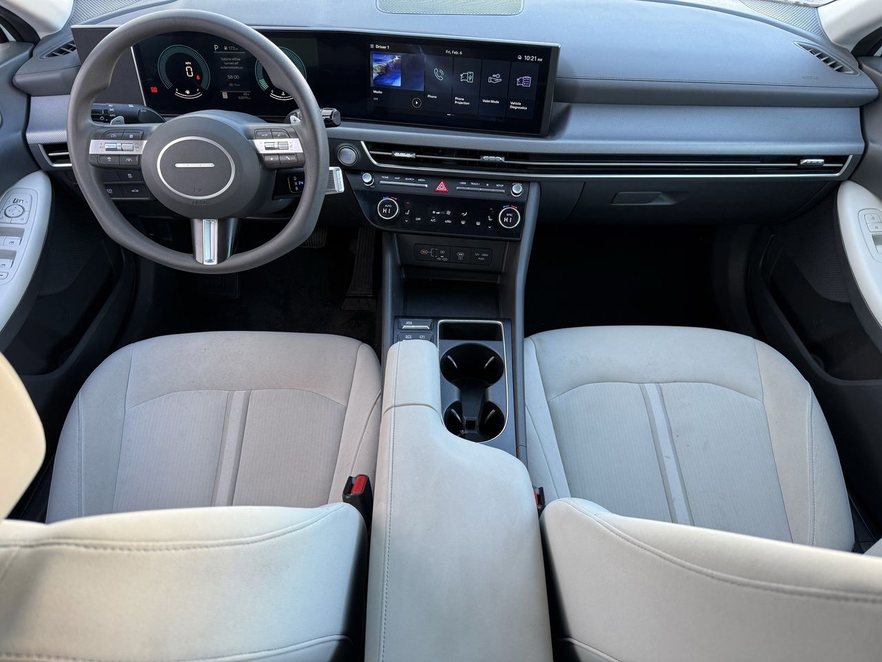 Used 2024 Serenity White Hyundai SEL image 9