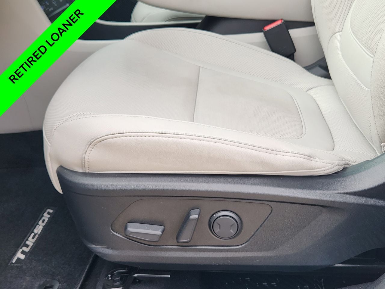 New 2026 W6H White Hyundai Limited FWD image 23