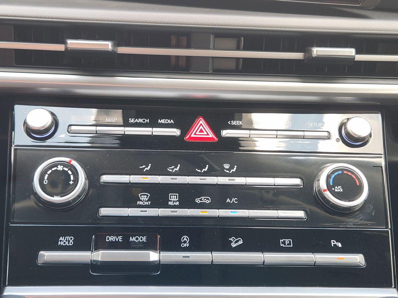 New 2026 R2T Silver Hyundai SE FWD image 15