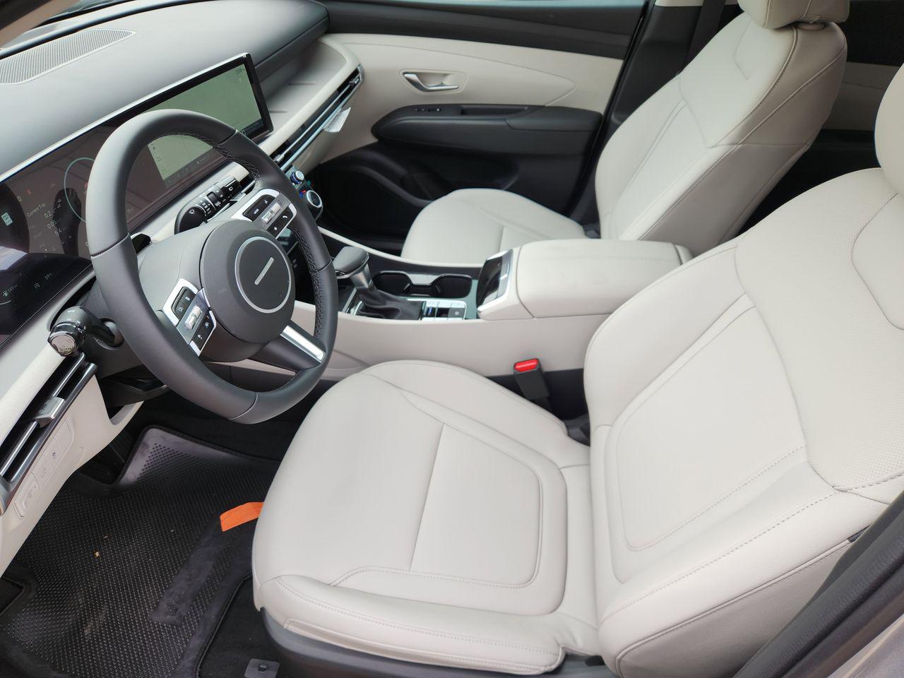 New 2026 R2T Silver Hyundai SEL Premium FWD image 9