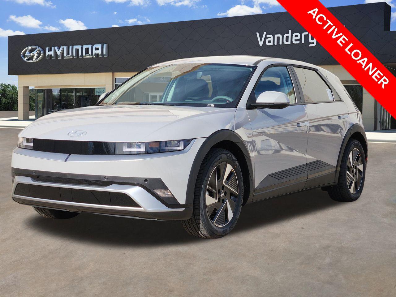 New 2026 C5G Gray Hyundai SEL image 2